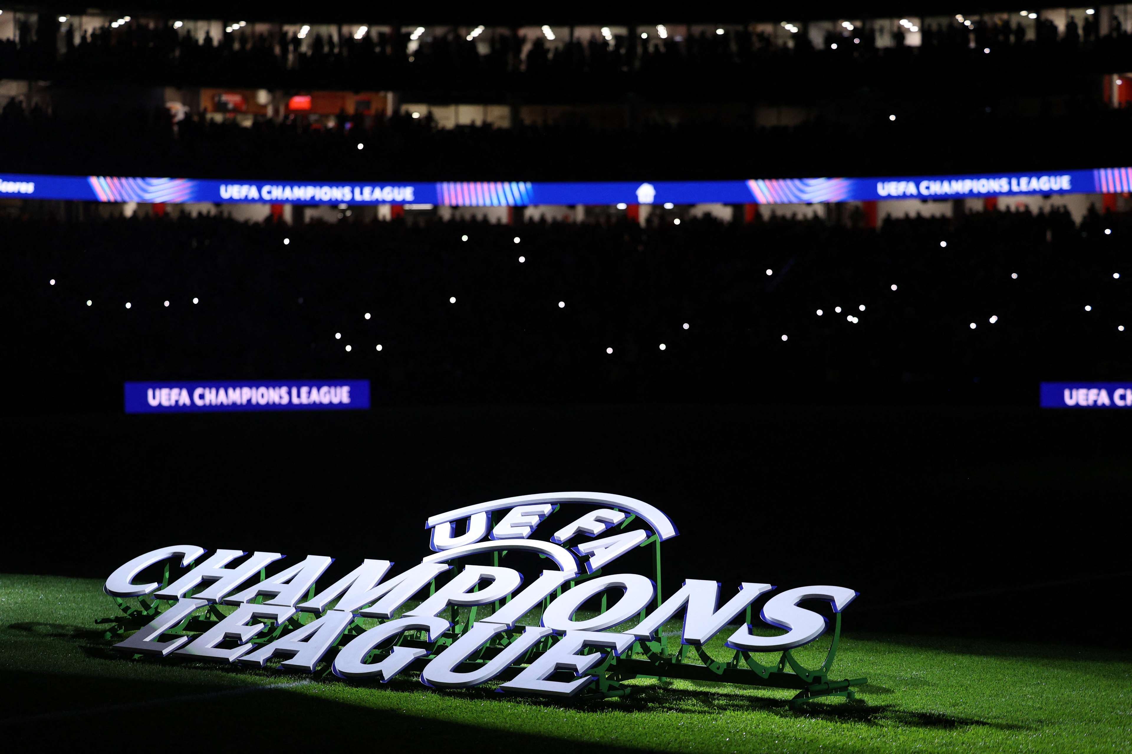 再次闯入决 再次闯入决