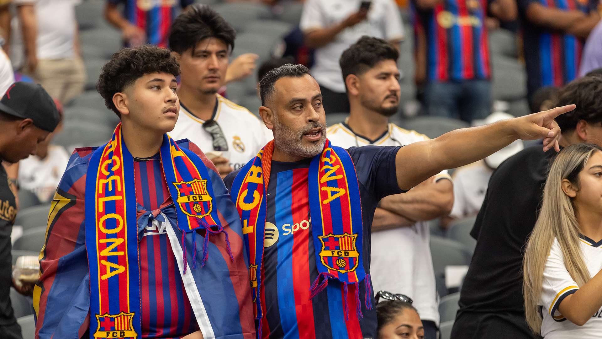 章能够为广 章能够为广